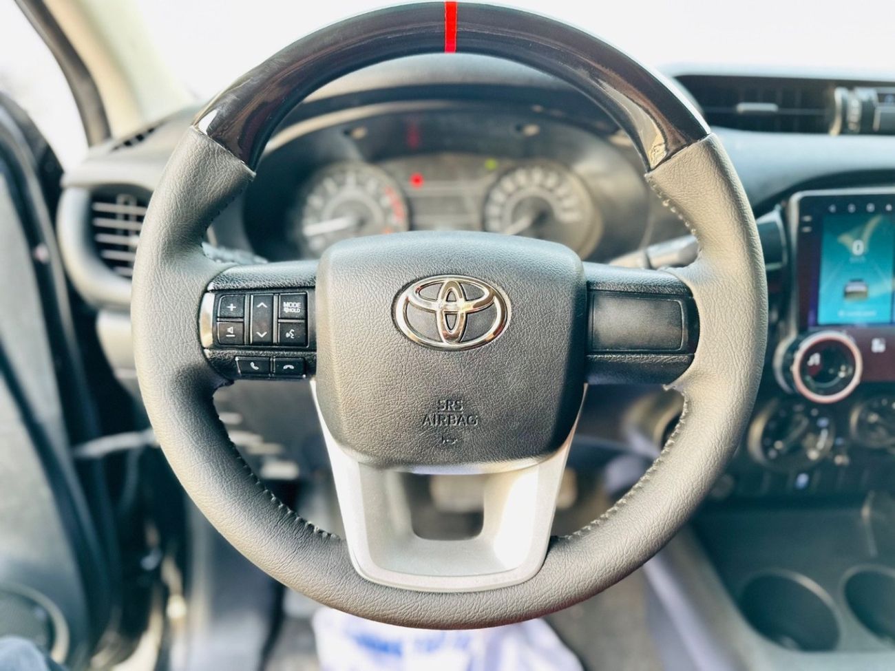 Toyota Hilux GLX 2.7L Double Cab Utility A/T