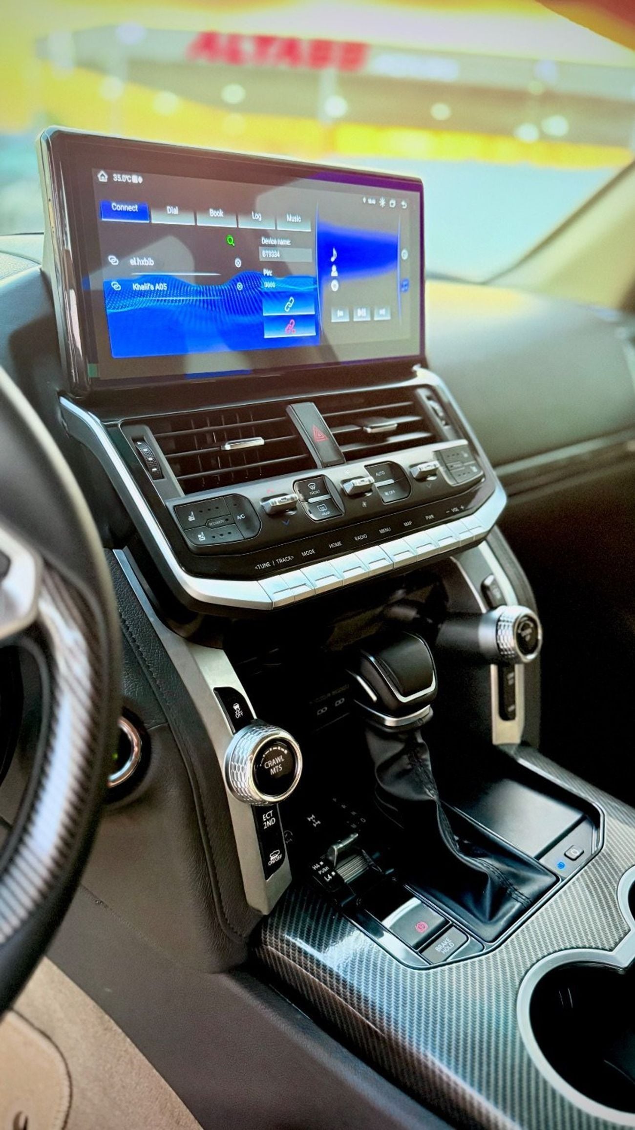 تويوتا لاند كروزر 2015 FACELIFTED 2025 WITH INTERIOR AND EXTERIOR FULL OPTION V6 GCC SPECIFICATION