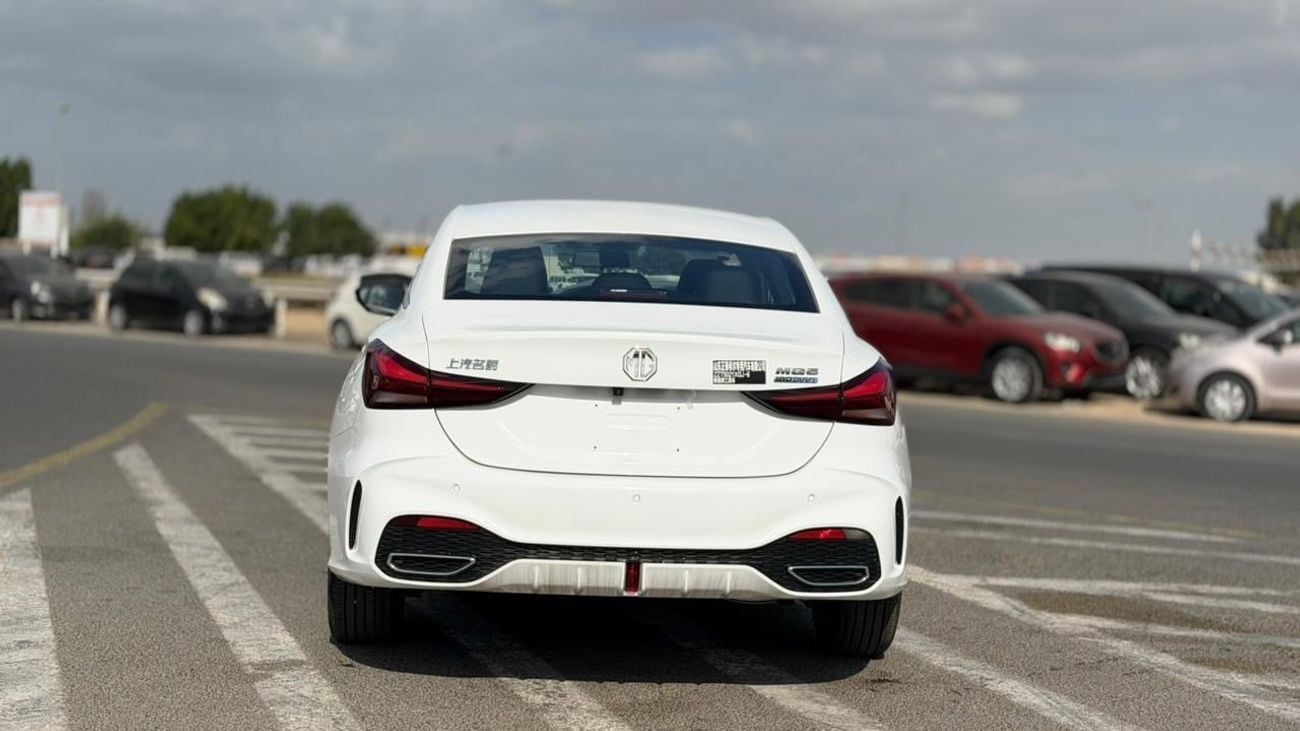 MG 5 DEL MG 5 LUXURY EDITION 1.5L 360 camera &sunroof A/T 2025