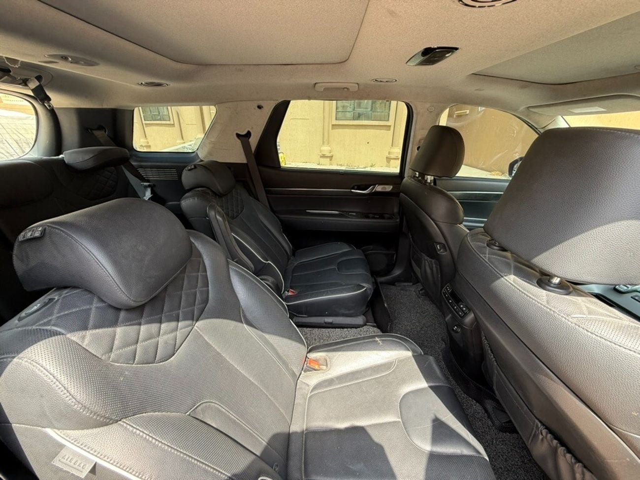 Hyundai Palisade Premium 6 seats