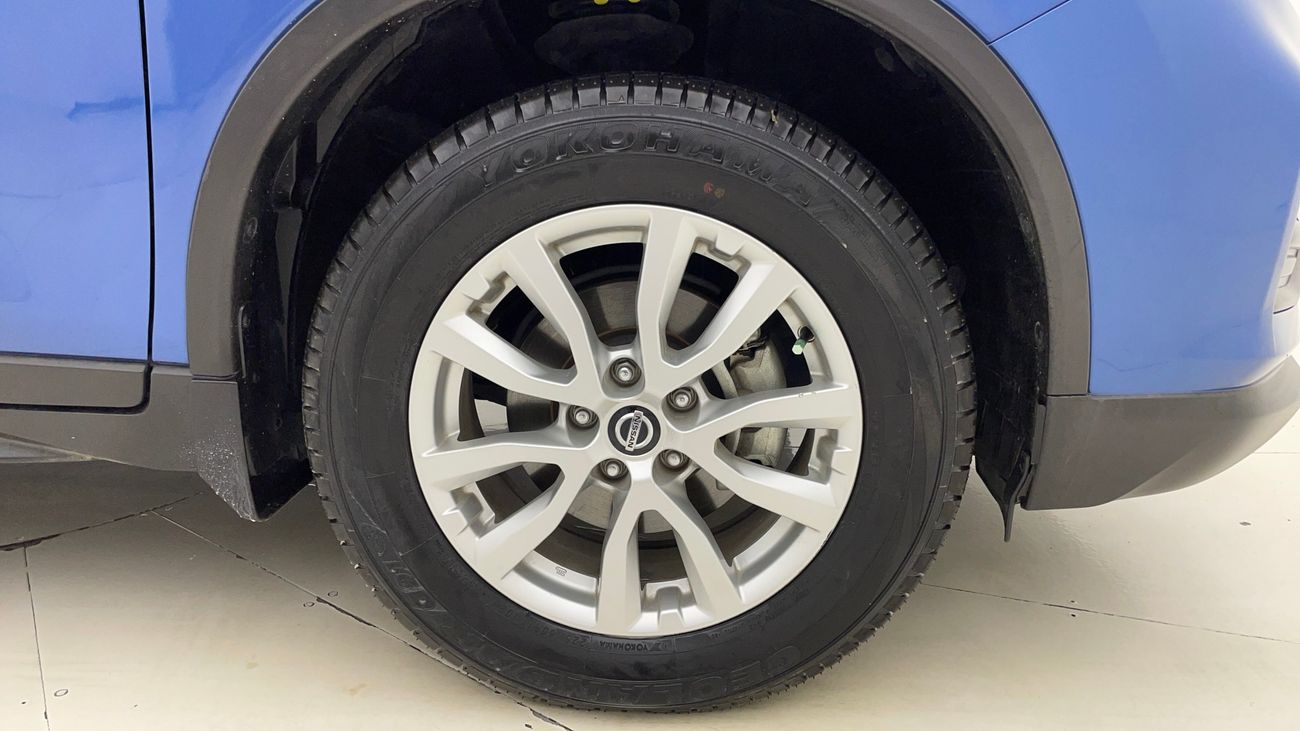 نيسان إكس تريل S 2.5 | بدون دفعة مقدمة | اختبار القيادة في المنزل