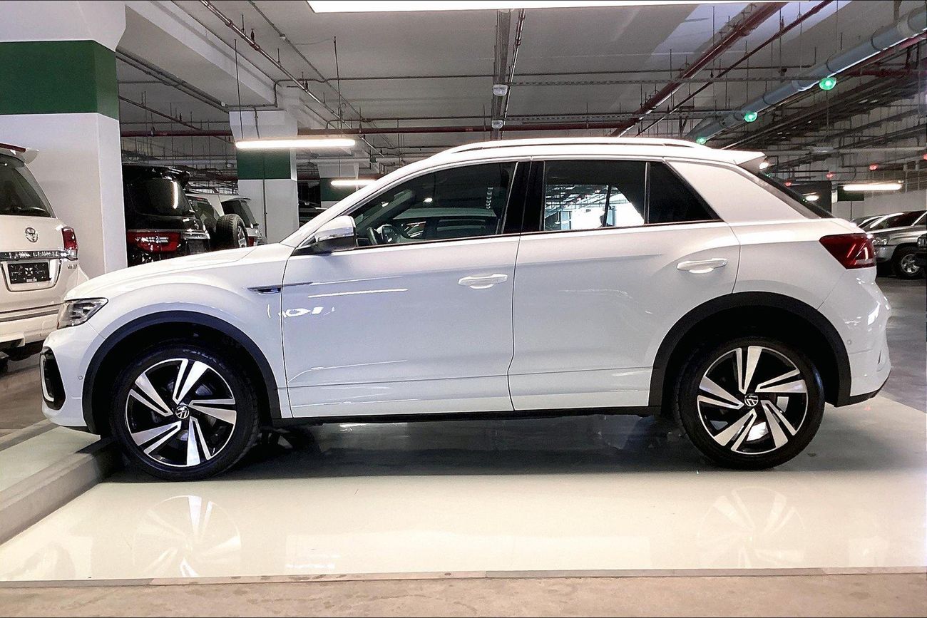 Volkswagen T ROC R-Line | Guaranteed Warranty | 0 Down Payment