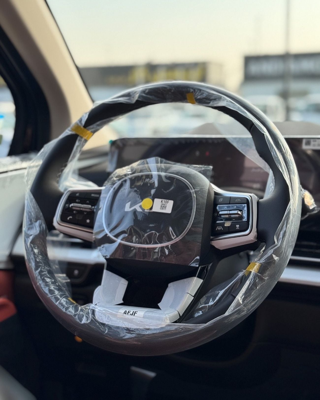 Kia Carnival   KIA CARNIVAL (HEV ) 1.6T GCC specs - 2026 MODEL ( only for EXPORT)