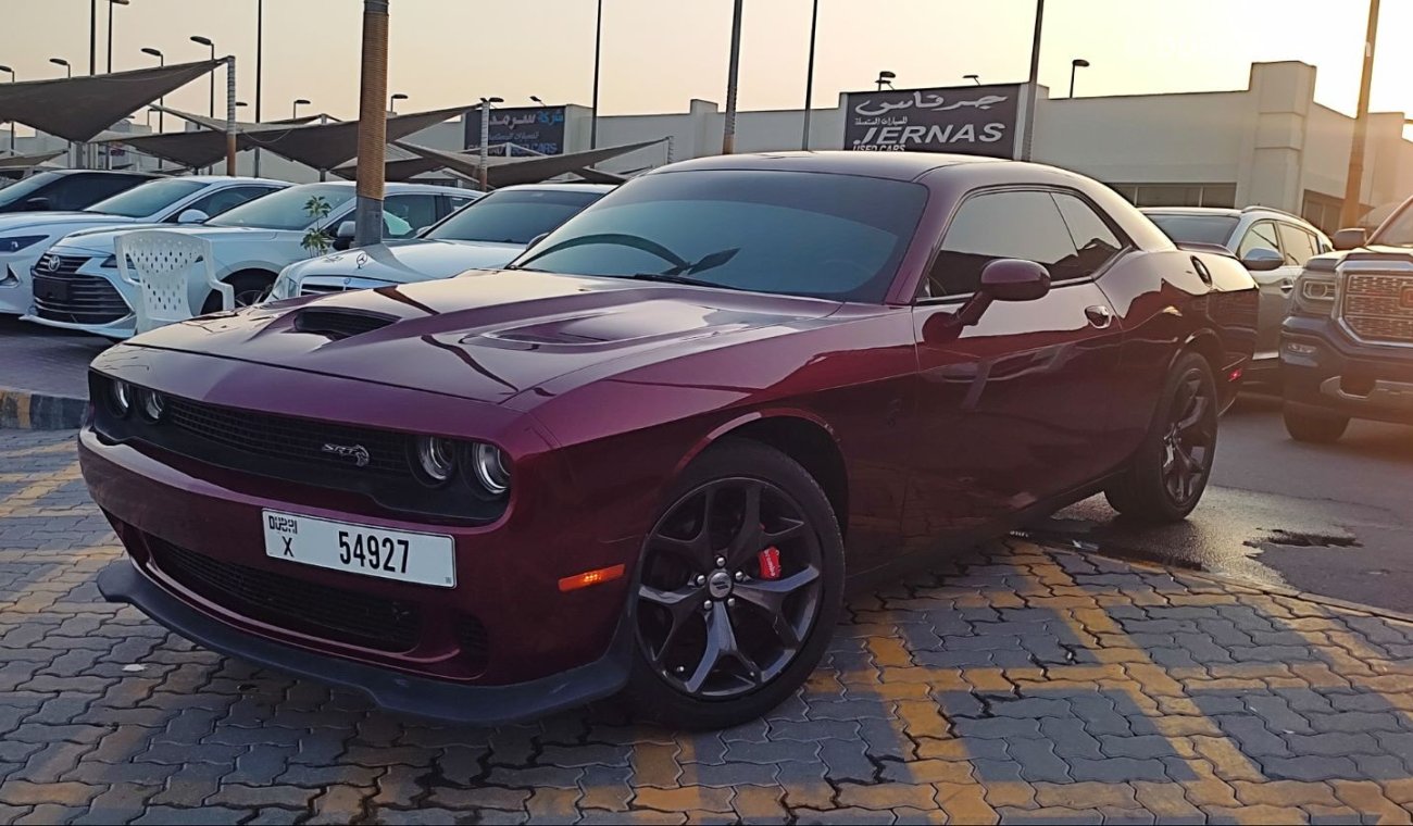 Dodge Challenger SXT