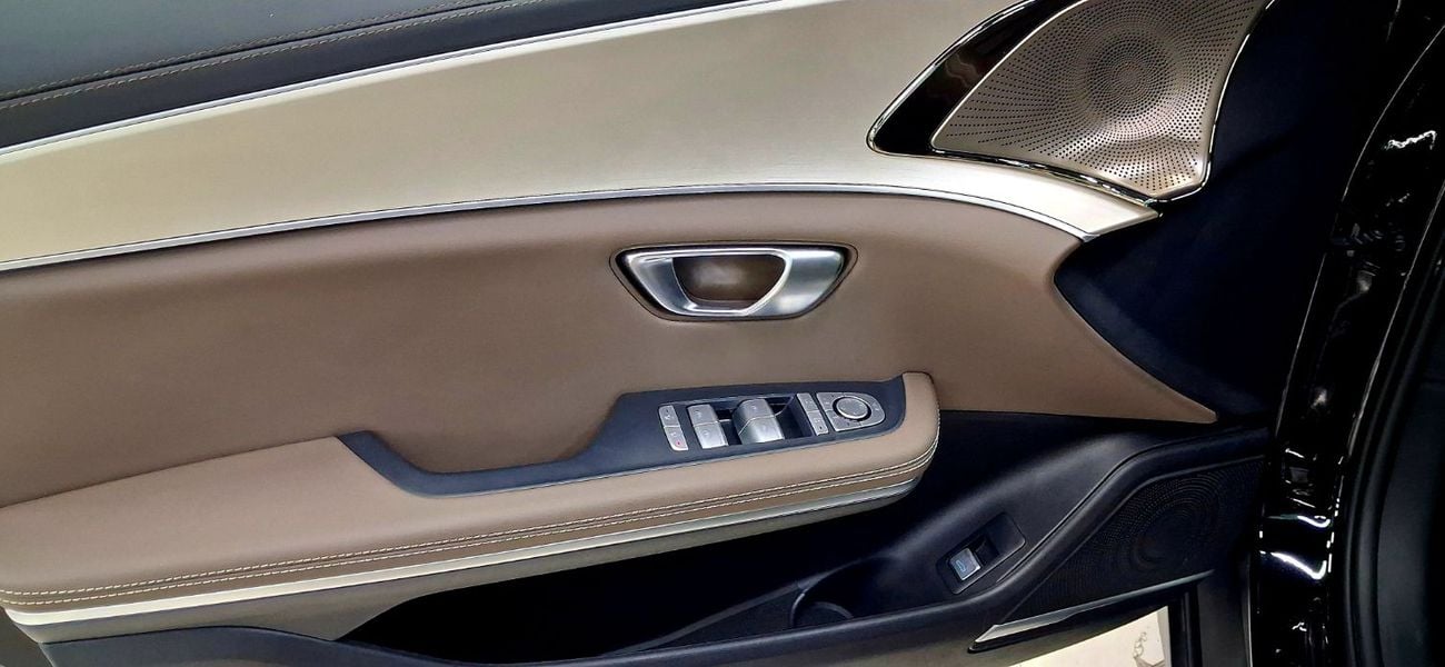 BYD HAN Premium i.110 AWD