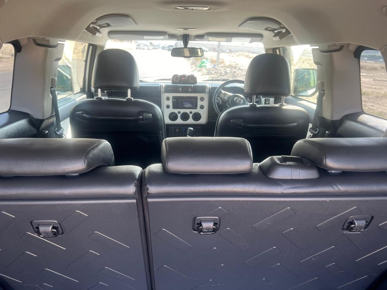 تويوتا إف جي كروزر