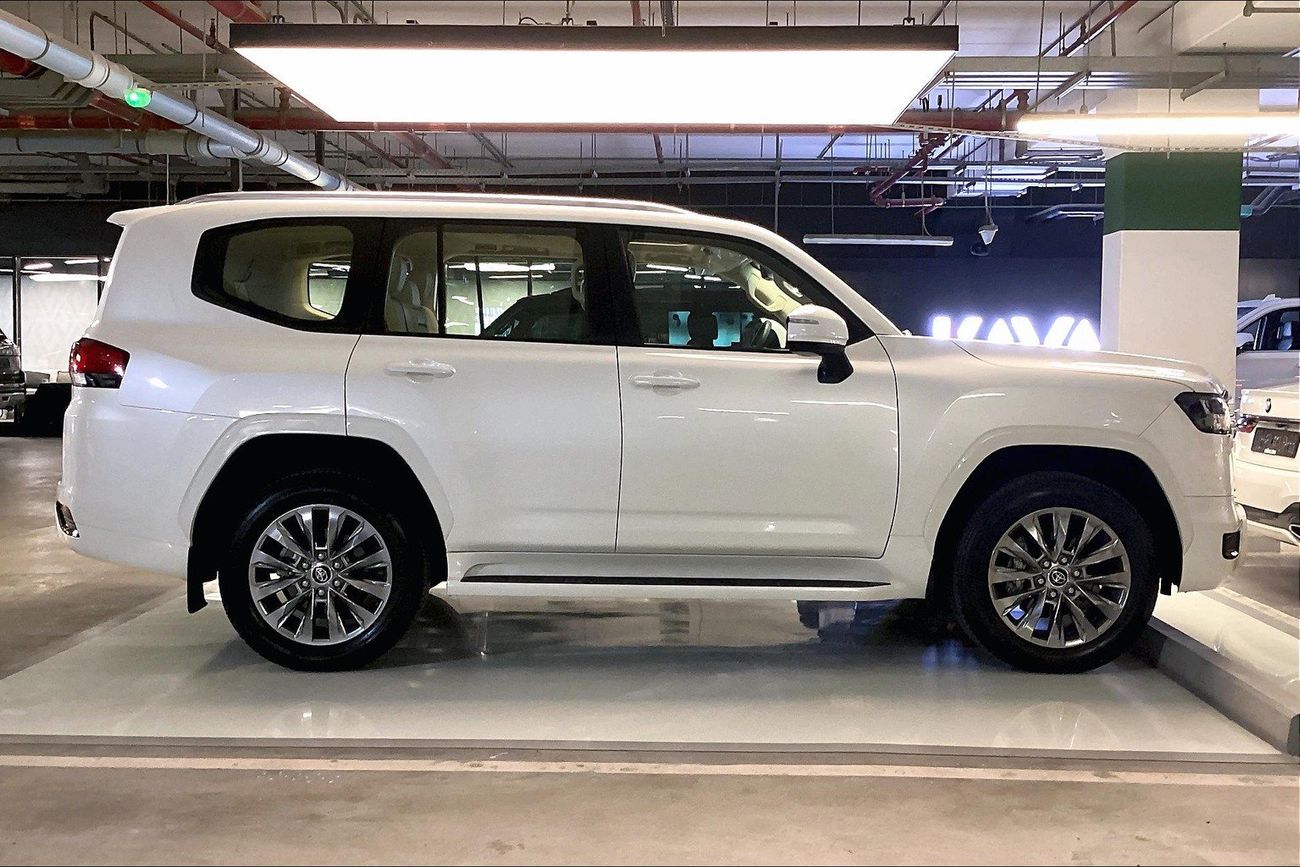 تويوتا لاند كروزر GXR | شامل الضمان | 0 ﺪﻔﻋﺓ ﺃﻮﻟﻯ