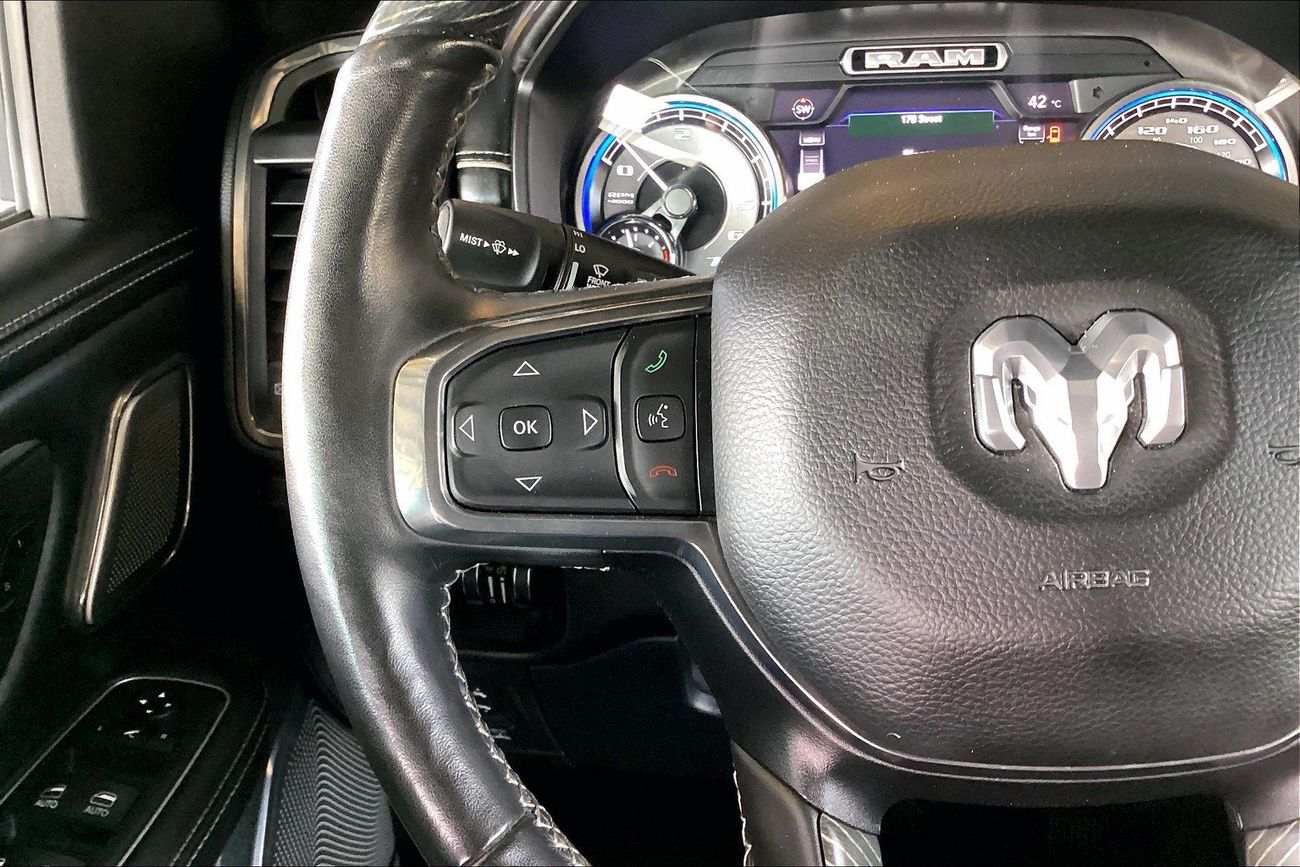 رام 1500 Limited Crew Cab | شامل الضمان | 0 ﺪﻔﻋﺓ ﺃﻮﻟﻯ