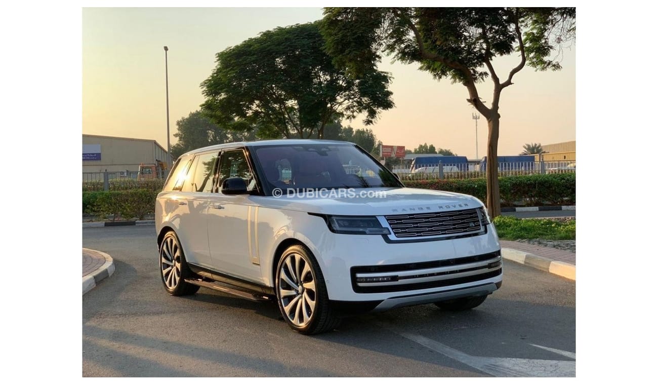 Land Rover Range Rover GCC SPEC UNDER WARRANTY AND SERVICE CONTRACT