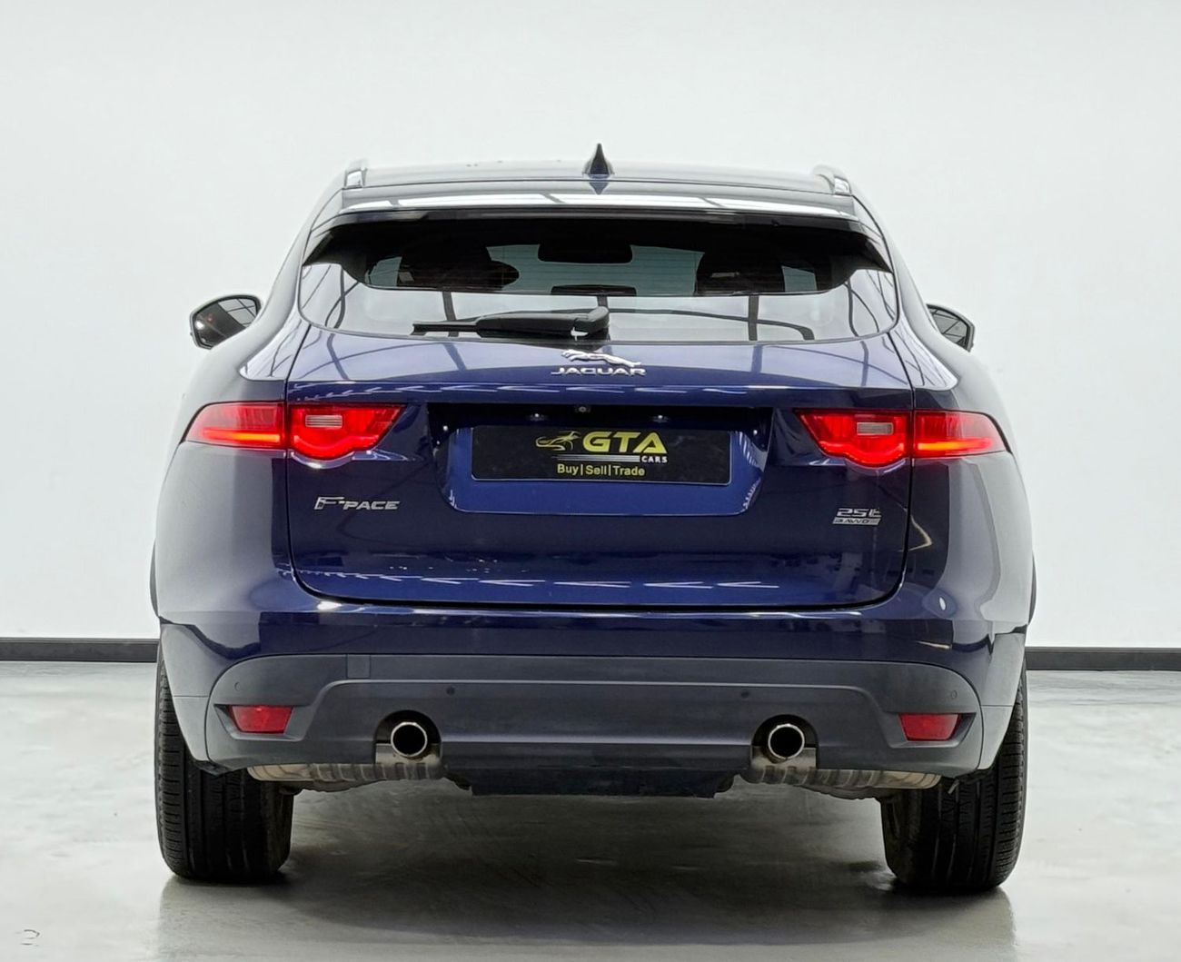 Jaguar F Pace R-Sport 2.0L 2018 Jaguar F-Pace R-Sport, 1 Year Unlimited KM Warranty, Full Service History, GCC