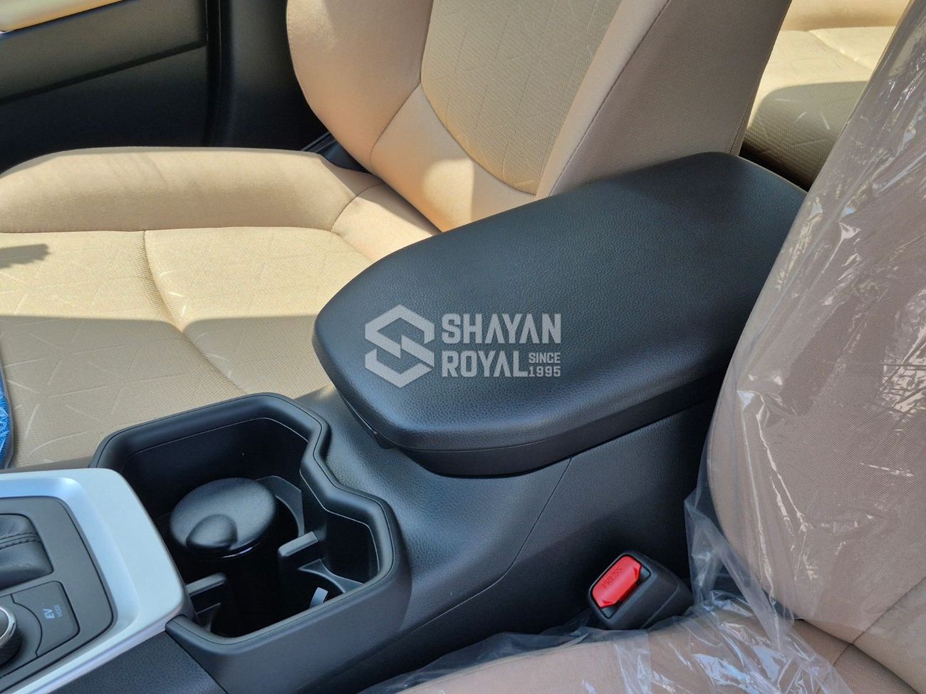 Toyota RAV4 LHD XLE-G 2.5L HEV AWD AT 2025MY