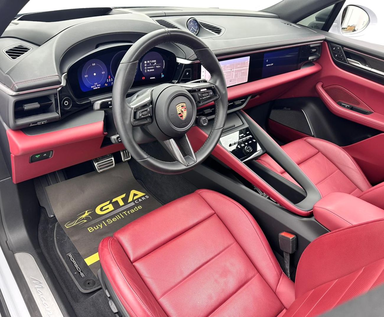 بورش ماكان 2024 Porsche Macan 4 EV, 06/2028 Porsche Warranty, Porsche Full Service History, GCC