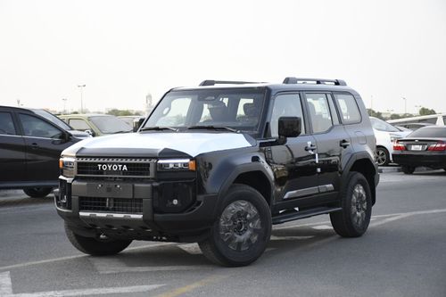 Toyota Prado 2.4L Adventure petrol full option GCC ( Ready Stock)