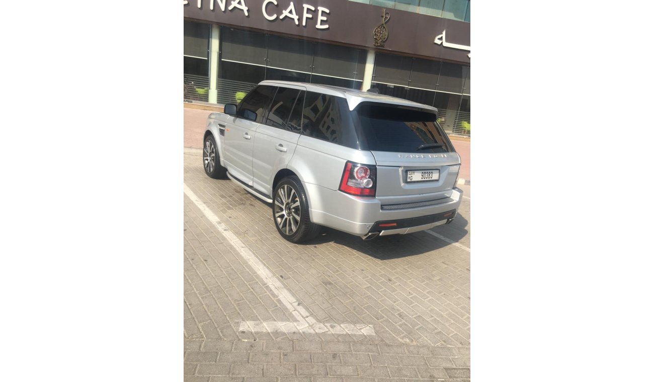 Land Rover Range Rover Sport SE