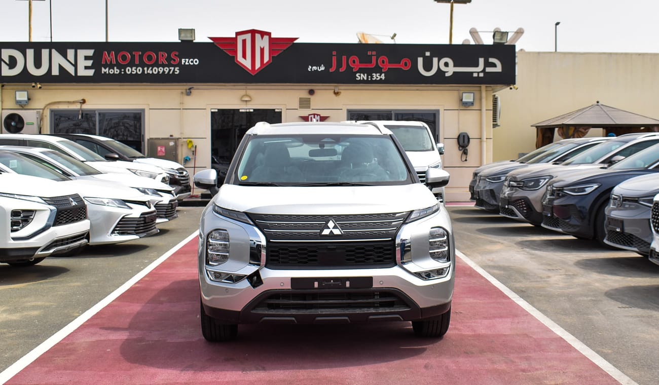 New Mitsubishi Outlander 2.5L FWD 2023 for sale in Dubai 641209