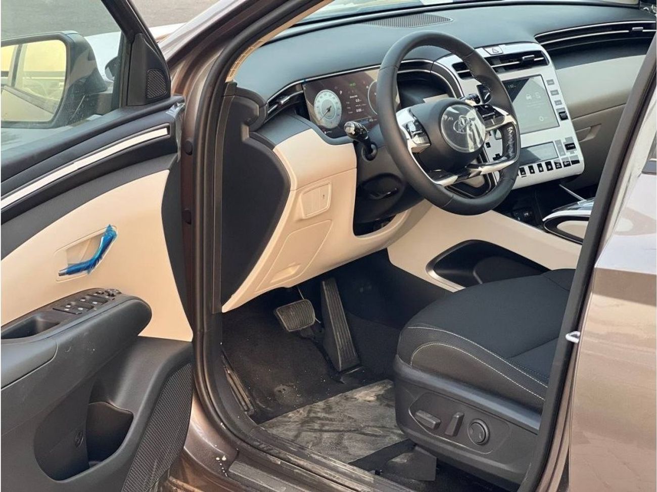 هيونداي توسون 1.6L PTR A/T // 2023 // WITH PUSH START , BACK CAMERA&DVD , PARKING SENSOR , PANORAMIC // SPECIAL OF