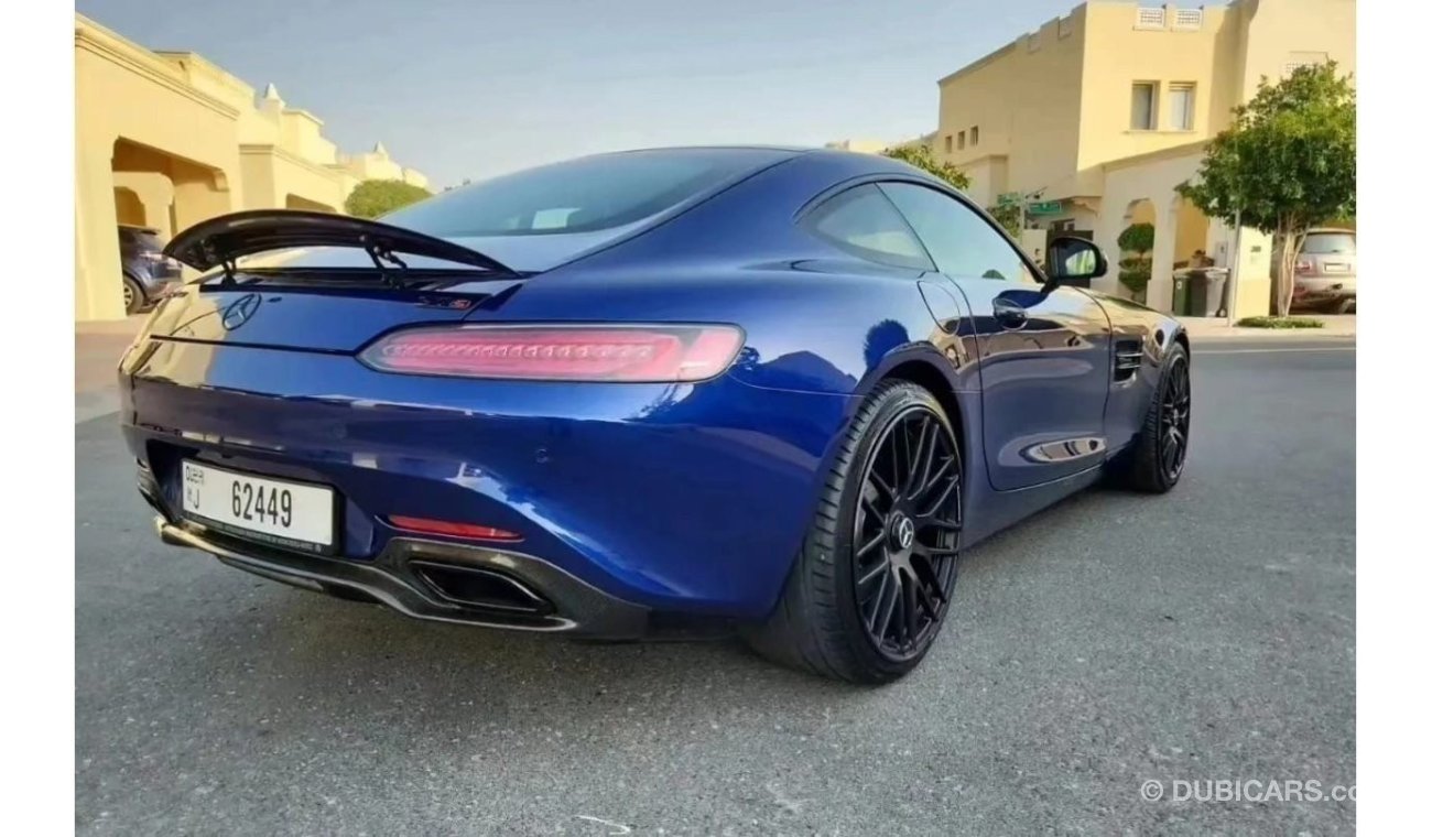 مرسيدس بنز AMG GT S S COUPE  one owner service history full carbon