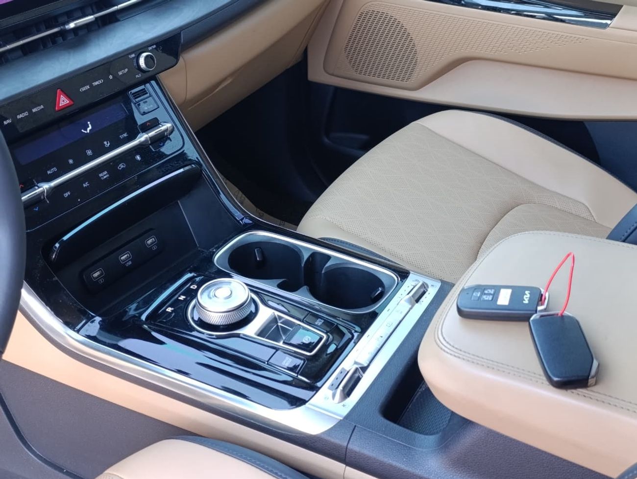 كيا كارنيفال KIA CARNIVAL 2023 2.2 DIESEL