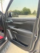 فورد ايفرست Ambiente