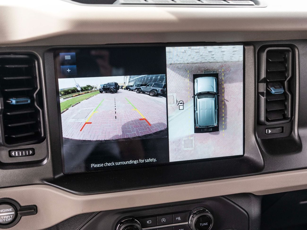 فورد برونكو Wildtrak 2.7L (4 Seater)