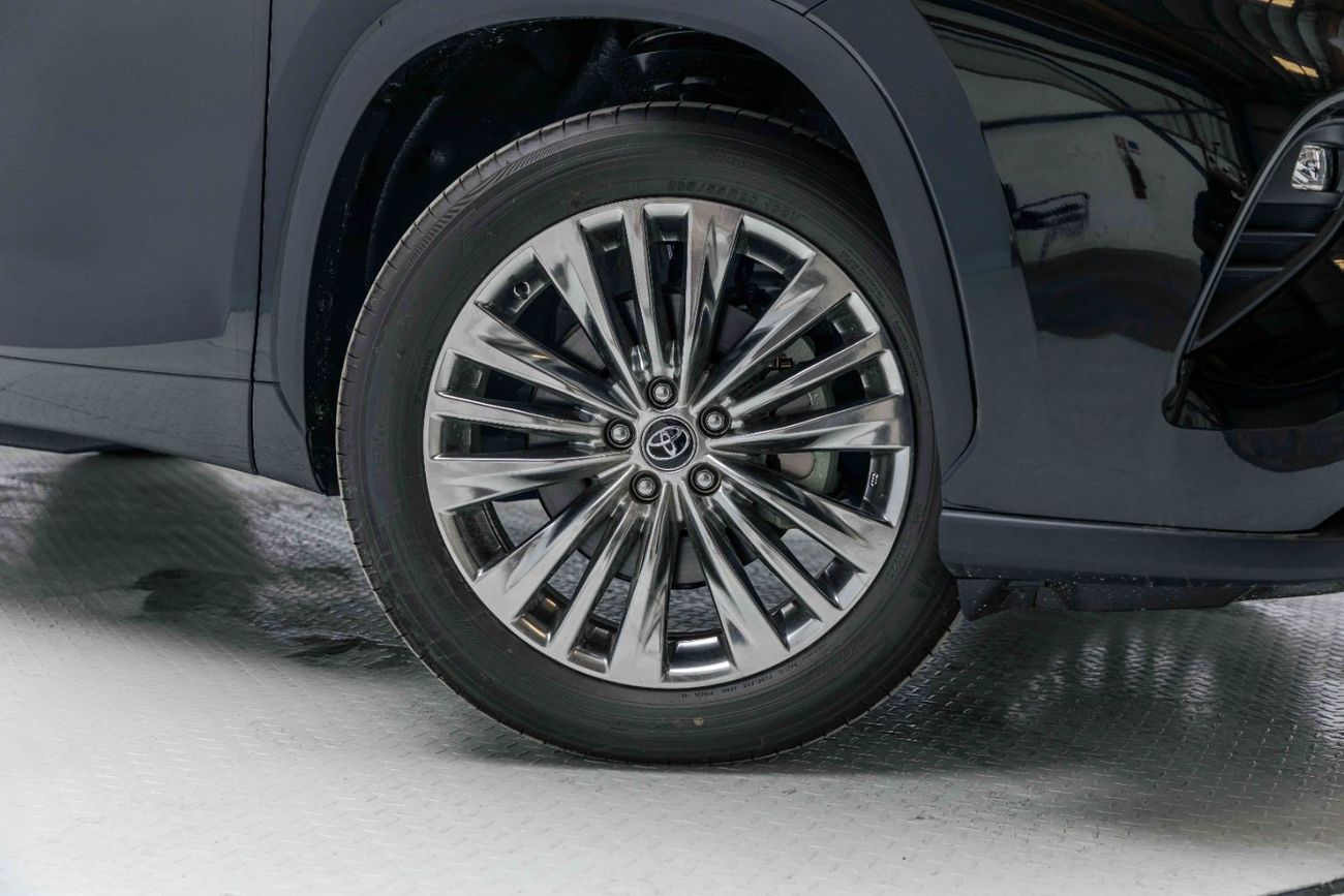 تويوتا هايلاندر Luxury 2.5L - Hybrid - Black Inside Black | Export Only