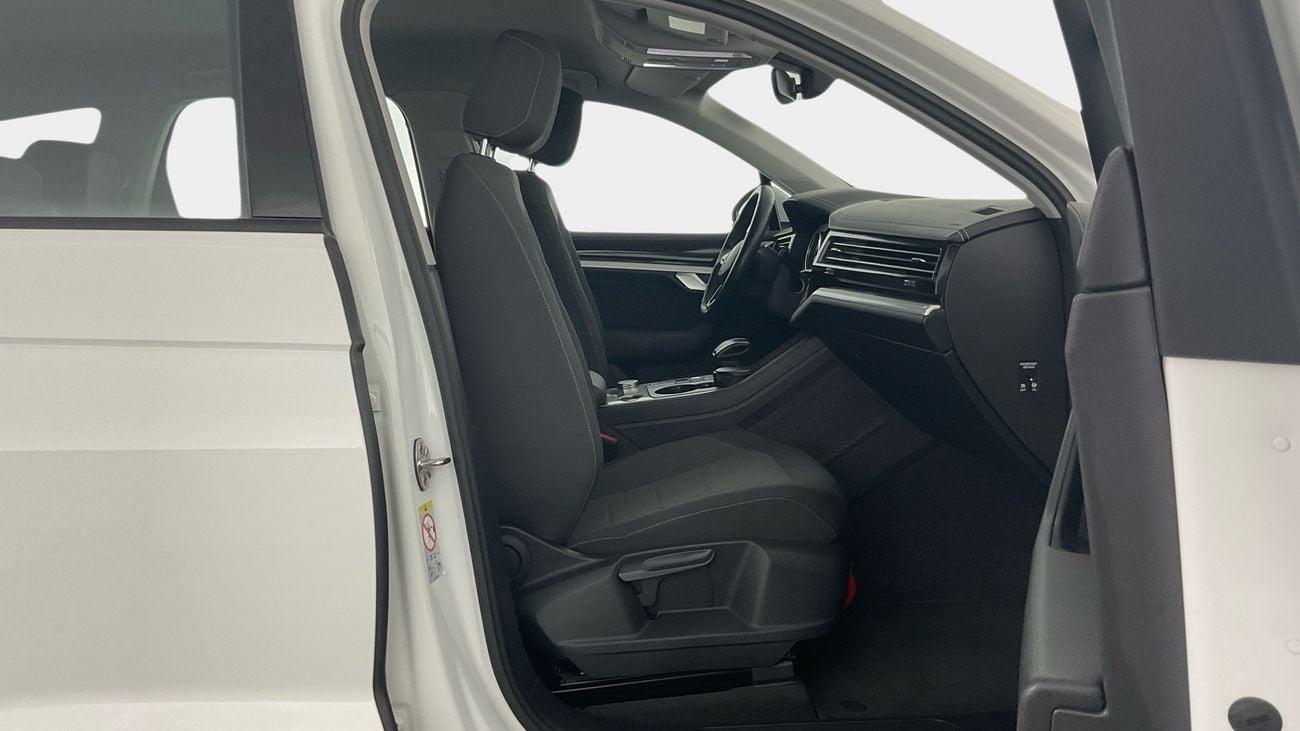 Volkswagen Touareg Trendline 2.0L Trendline | Guaranteed Warranty | 0 Down Payment