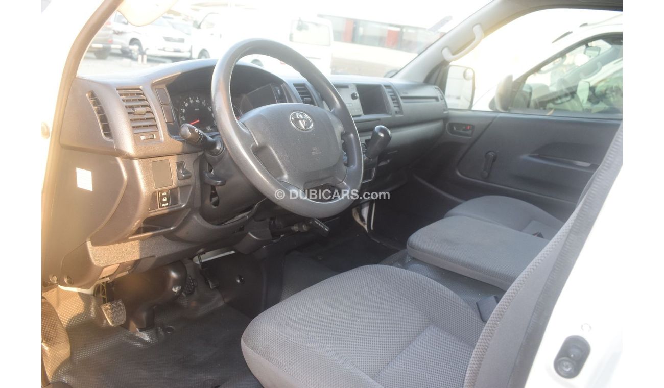 Toyota Hiace GL - High Roof LWB Toyota Hiace Highroof Delivery Van, Model:2017. Free of Accident
