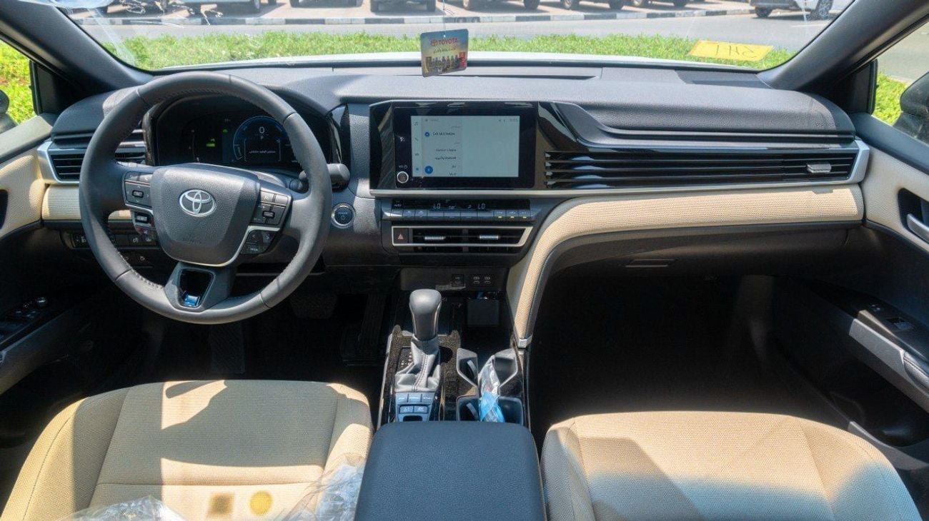 تويوتا كامري Toyota Camry LE 2025 2.5L Hybrid