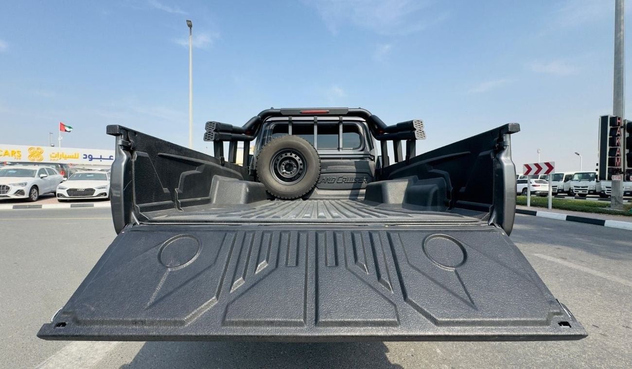 Toyota Land Cruiser Pick Up AFTER MARKET SINGLE CABIN PICKUP | RHD | 2017 | 4.5L DIESEL ENGINE  | (MT) | AIR SNORKEL