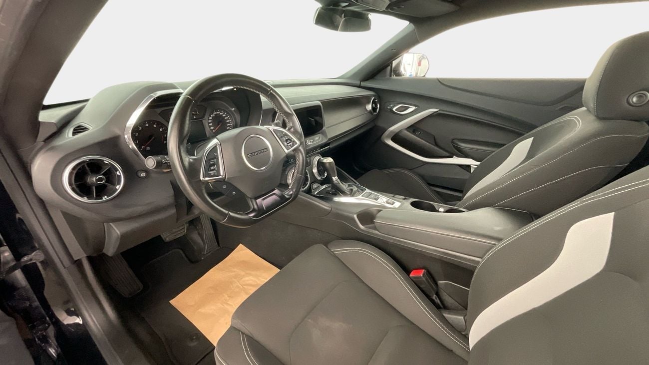 Chevrolet Camaro RS 3.6 LT AUTO CLOTH SEATS BLACK WHEELS | Guaranteed Warranty | 0 Down Payment