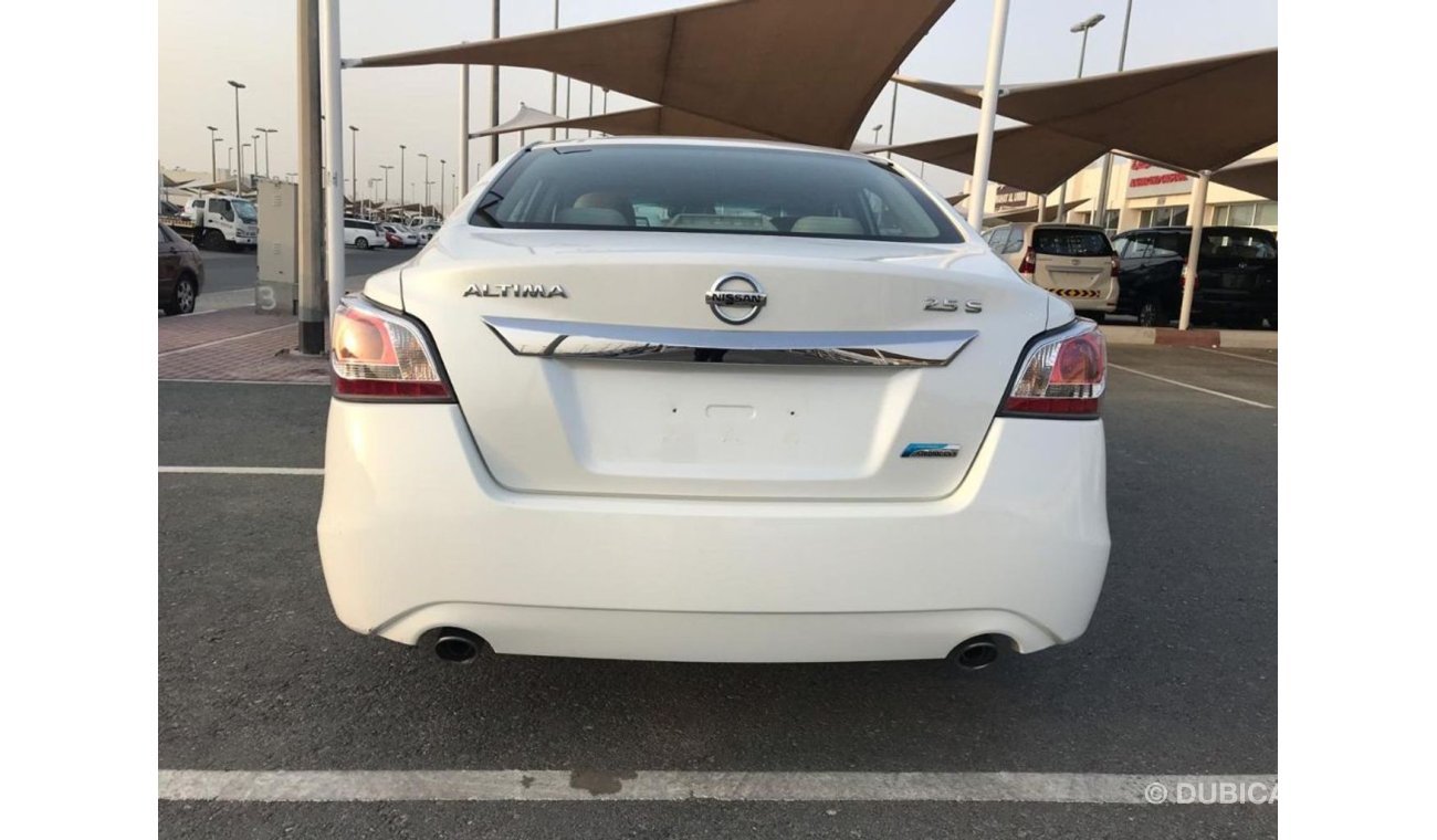 Nissan Altima 2014 gcc full option