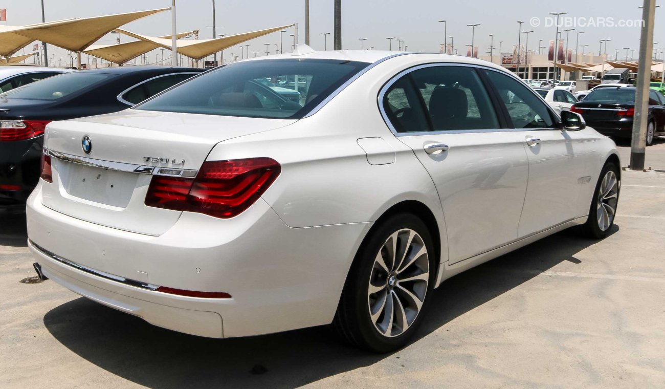 بي أم دبليو 730 Li