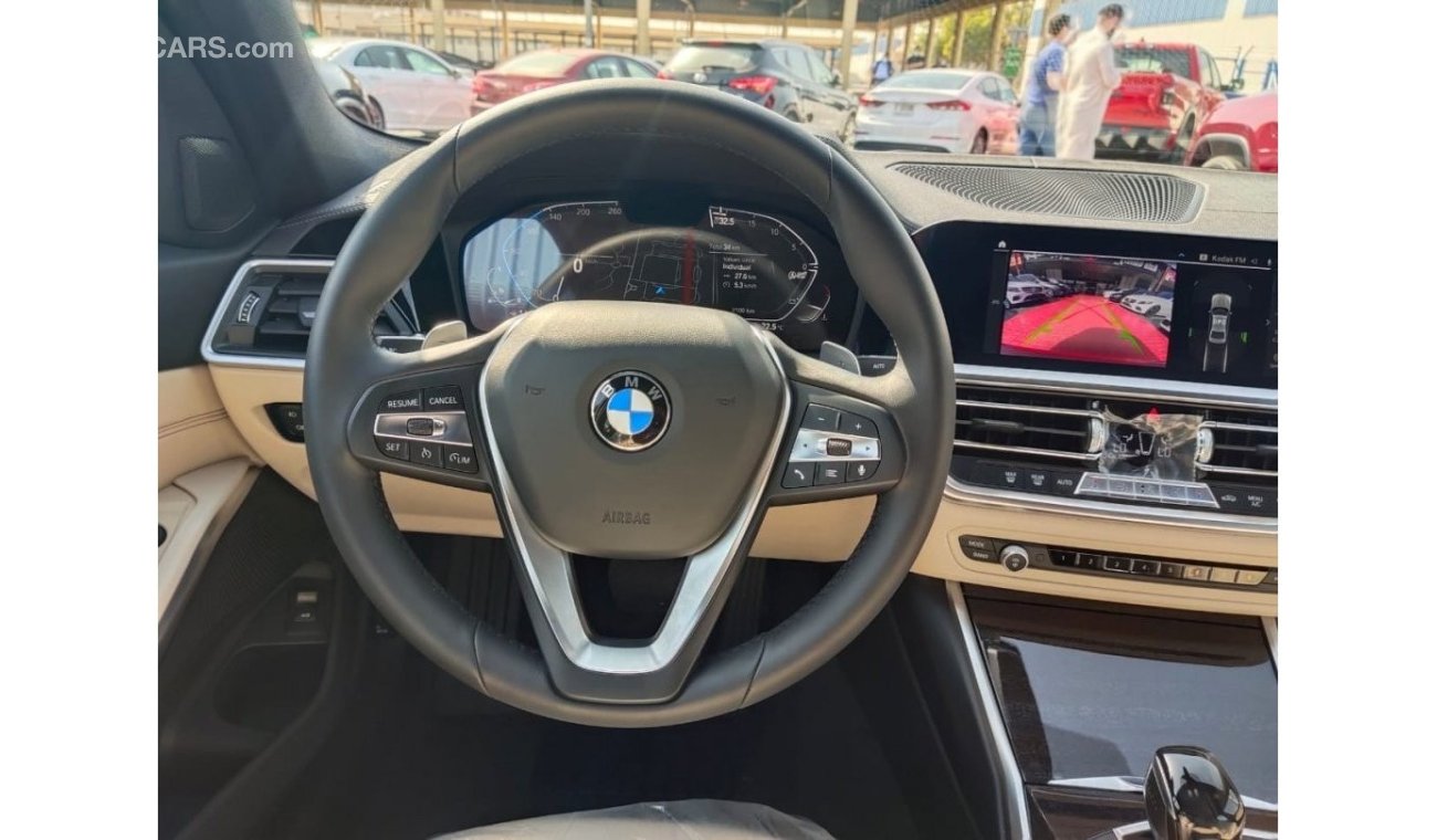 بي أم دبليو 330 I Sport Line 2019 5 years warranty and Service GCC