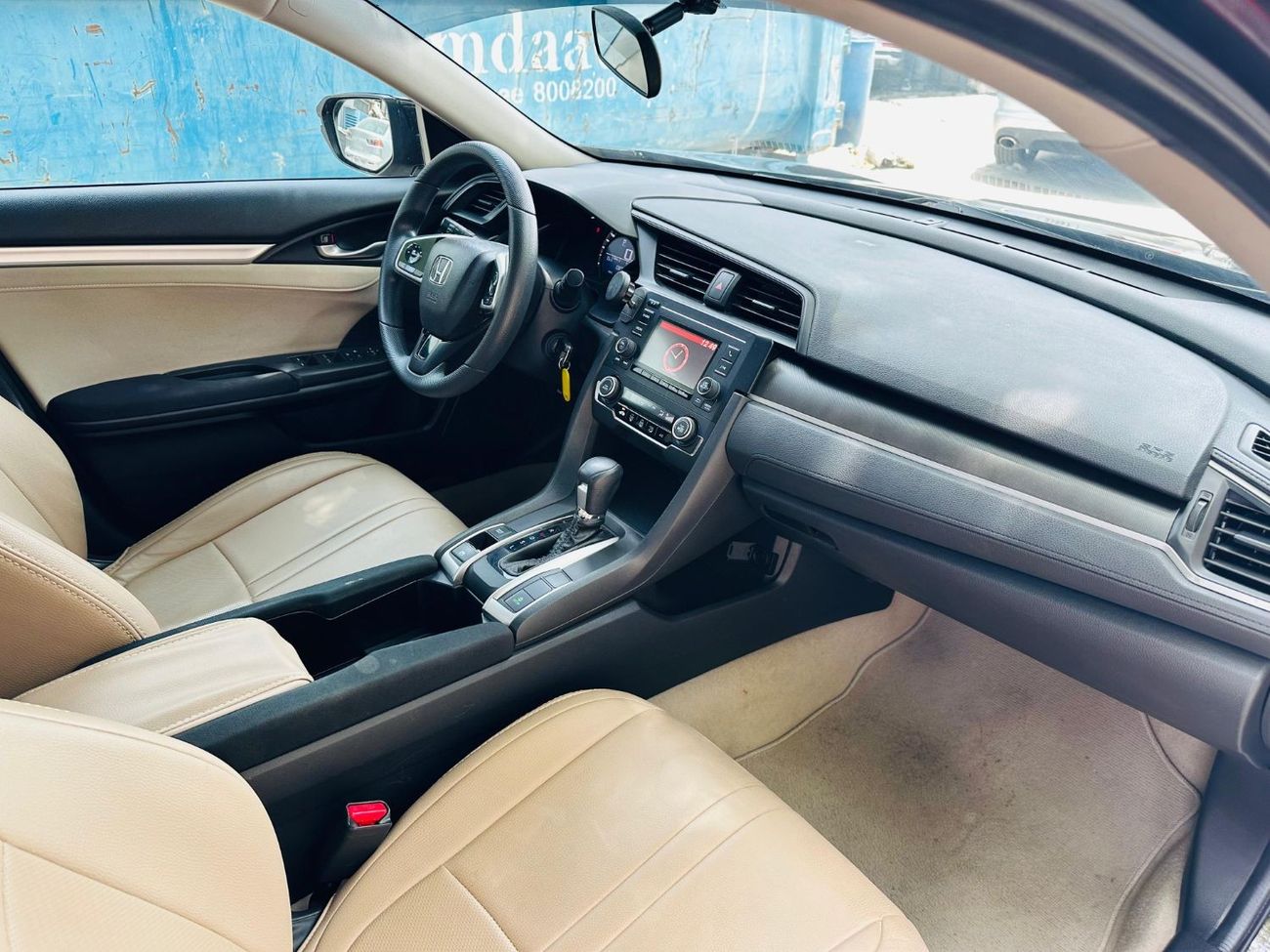 Honda Civic LX AED 920 PM | FIRST OWNER | FULL SERVICE HISTORY | HONDA CIVIC 2020 | GCC | 2 KEYS