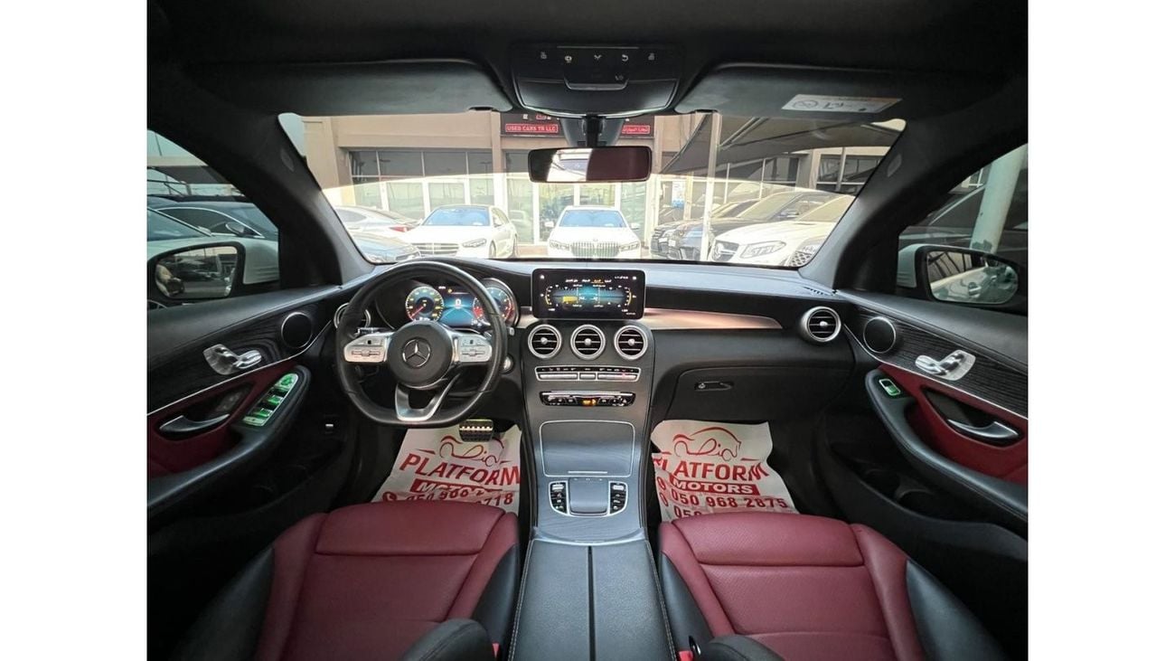 Mercedes-Benz GLC 300 4MATIC Mercedes GLC 300 Model 2020 Gcc specs