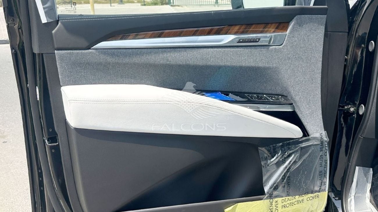 كاديلاك إسكالاد 6.2L Sport Platinum 4WD AT