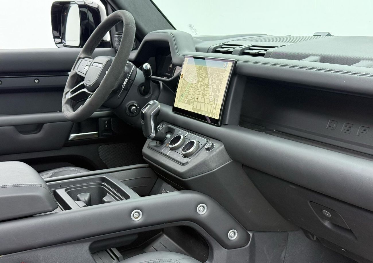 Land Rover Defender 110 P525 2023 Land Rover Defender 110 V8 P525 With Urban Kit, Warranty, Excellent Condition, Low Km,