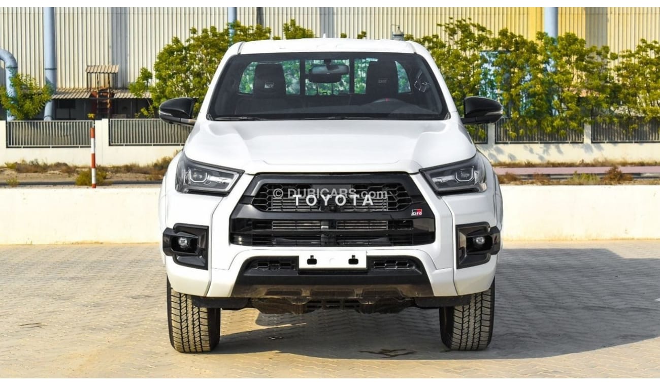 Toyota Hilux 2023 Toyota Hilux 4x4 DC 2.8 GR Sport D AT - White inside Black