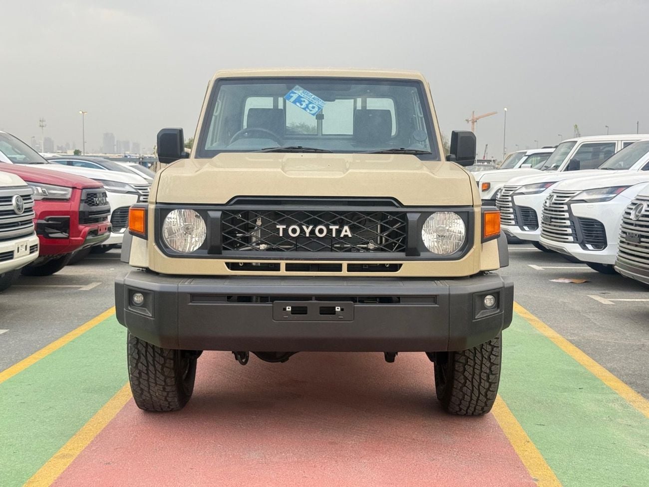 تويوتا لاند كروزر بيك آب LC79 4.2L V6 SINGLE CAB M/T