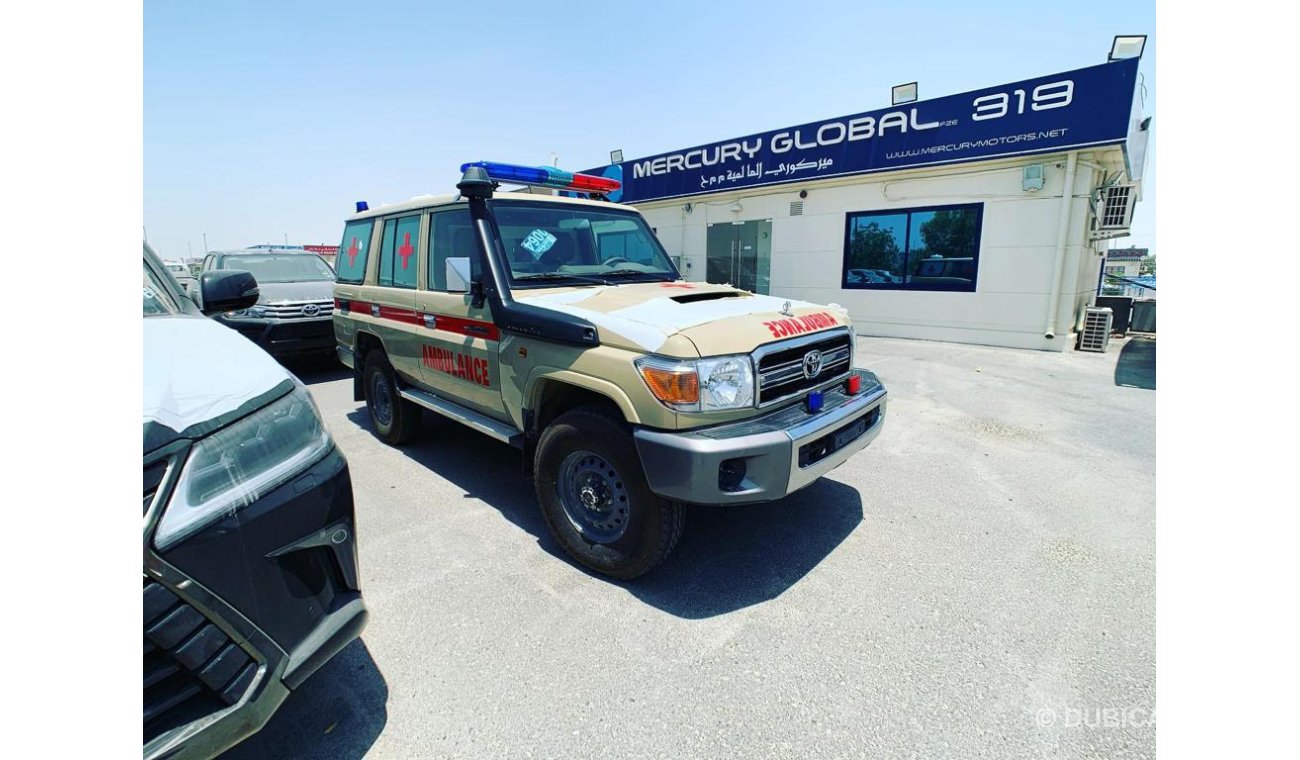 Toyota Land Cruiser M/T Basic Ambulance