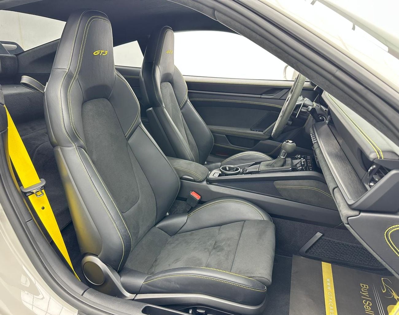 بورش 911 2022 Porsche 911 GT3, Porsche Service History, 27/11/2027 Porsche Warranty, Clean Title, Canadian