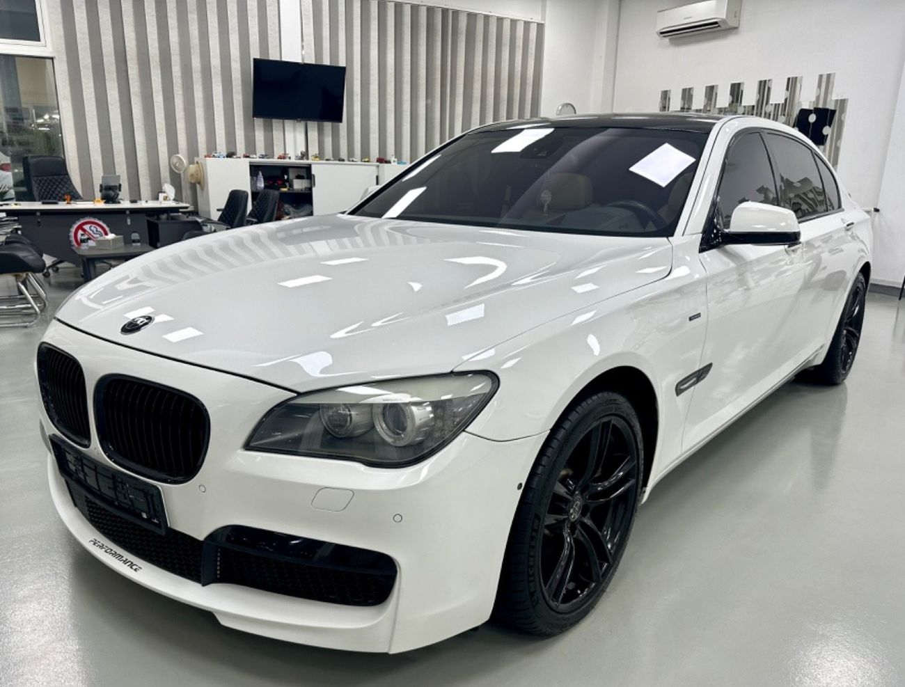 BMW 750Li M Sport