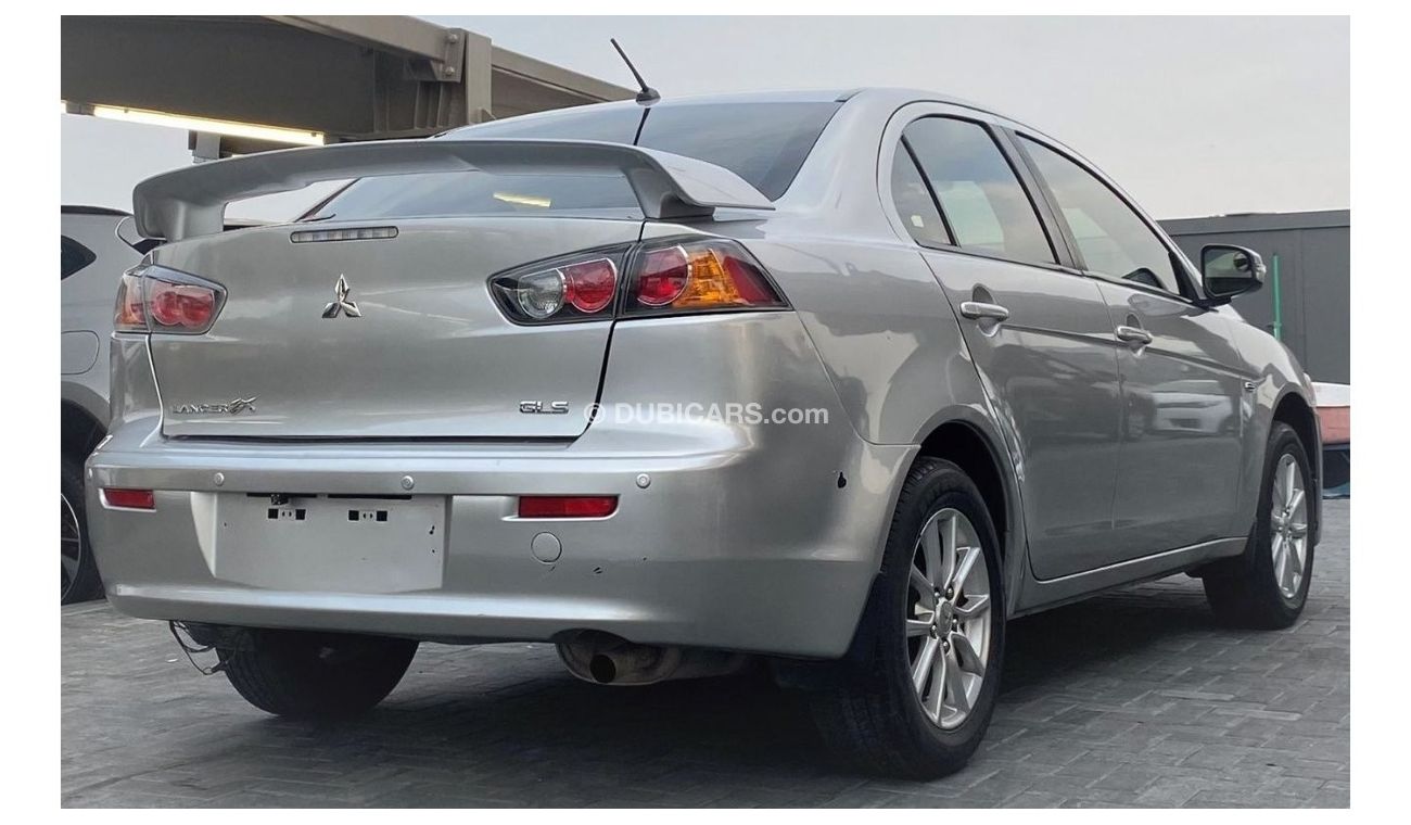 Mitsubishi Lancer GLS GCC 1.6 very good condition without accident