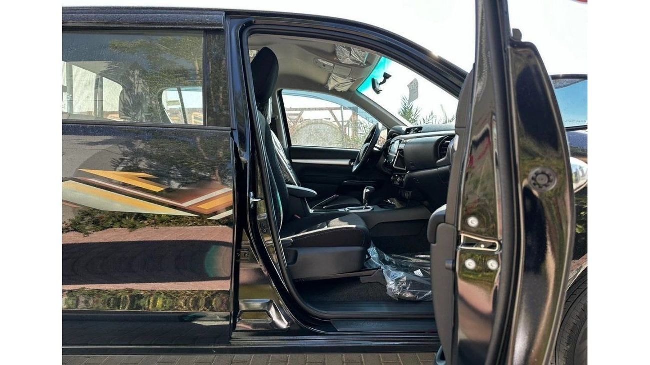 Toyota Hilux DC 2.7L HI 6AT 4X2 FOR EXPORT AVAILABLE COLORS
