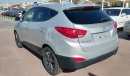 Hyundai Tucson SE  - extremely Clean car a must see