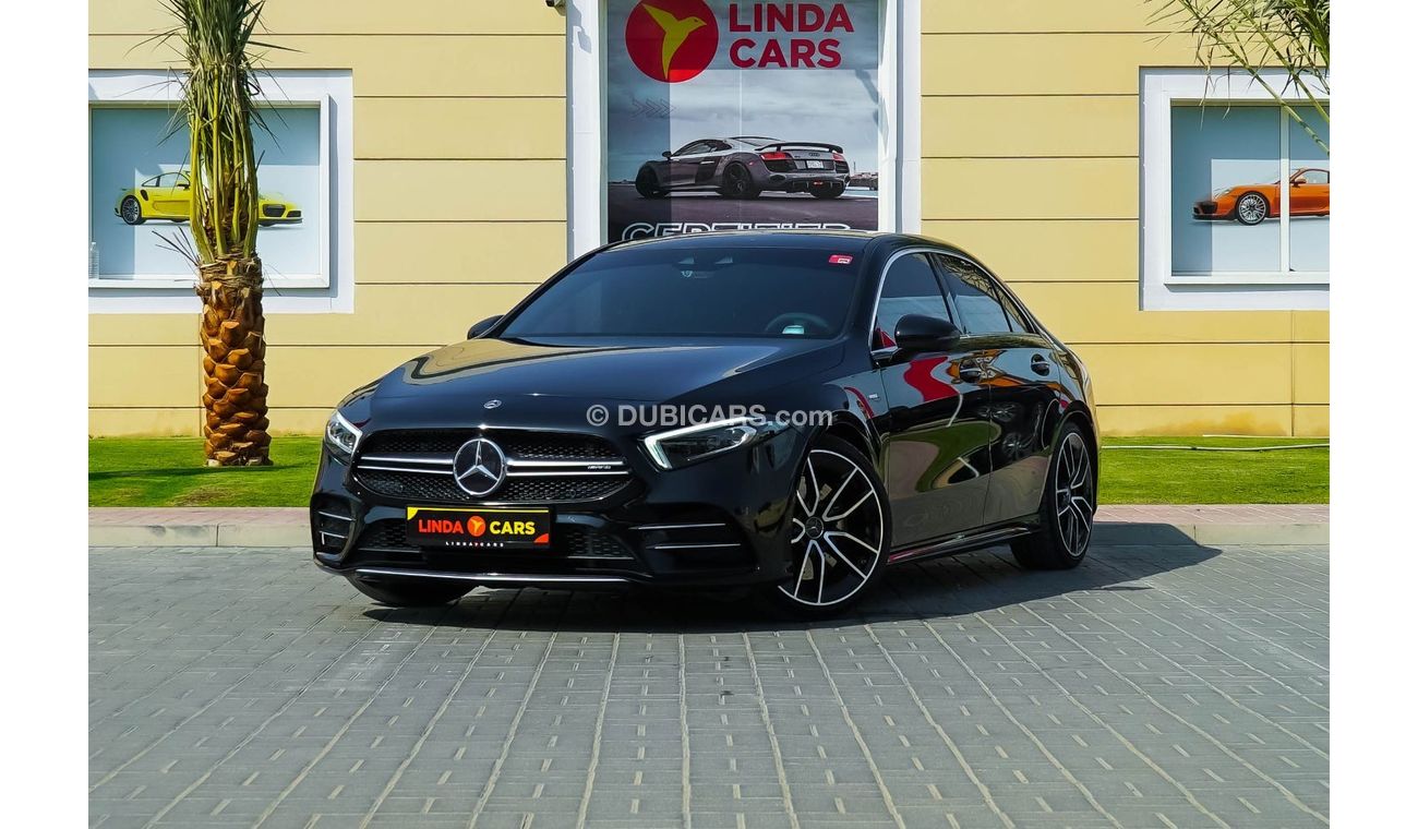 Mercedes-Benz A 35 AMG A 35 AMG Premium +