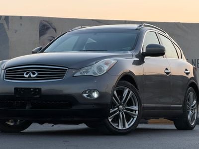 Infiniti EX35 Luxury and top condition