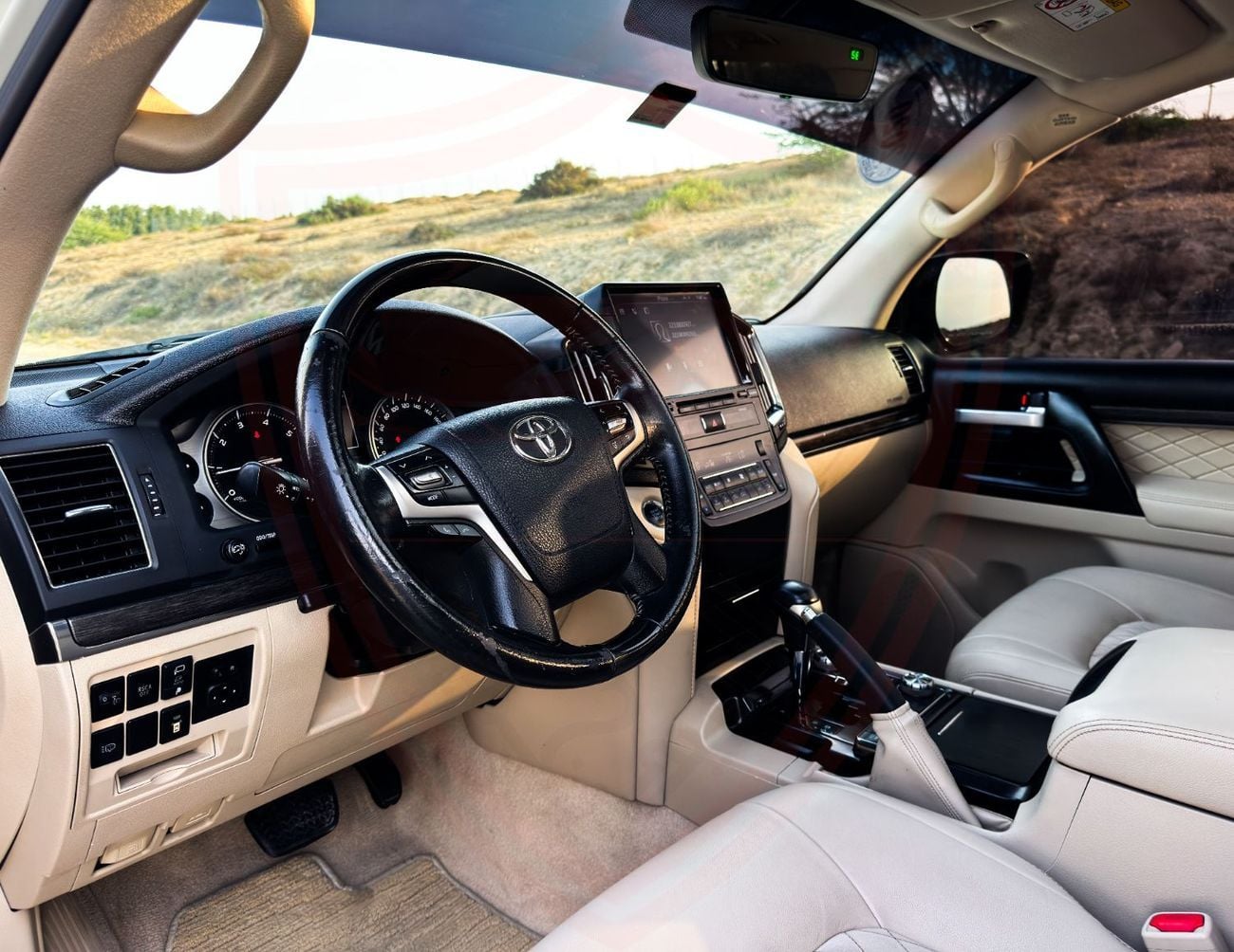 تويوتا لاند كروزر تويوتا لاند كروزر | 4.6 لتر | 2020 | خليجية | خالية من الحوادث | بحالة ممتازة | 2167 شهرياً