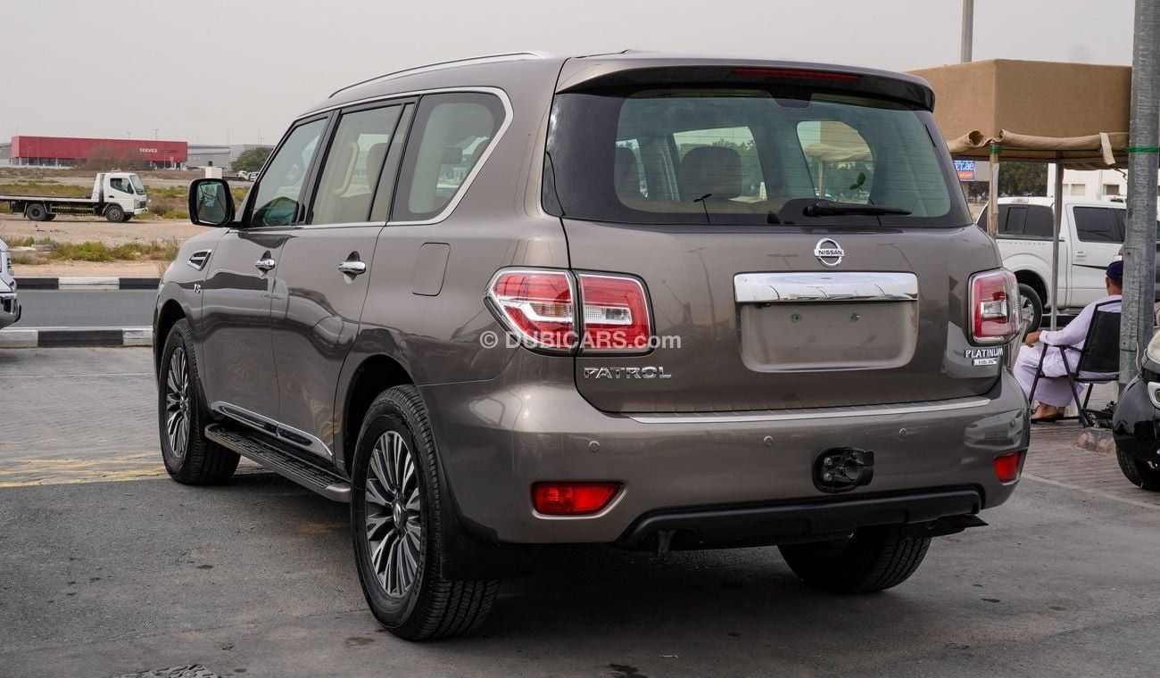 نيسان باترول LE V8 with Platinum body kit