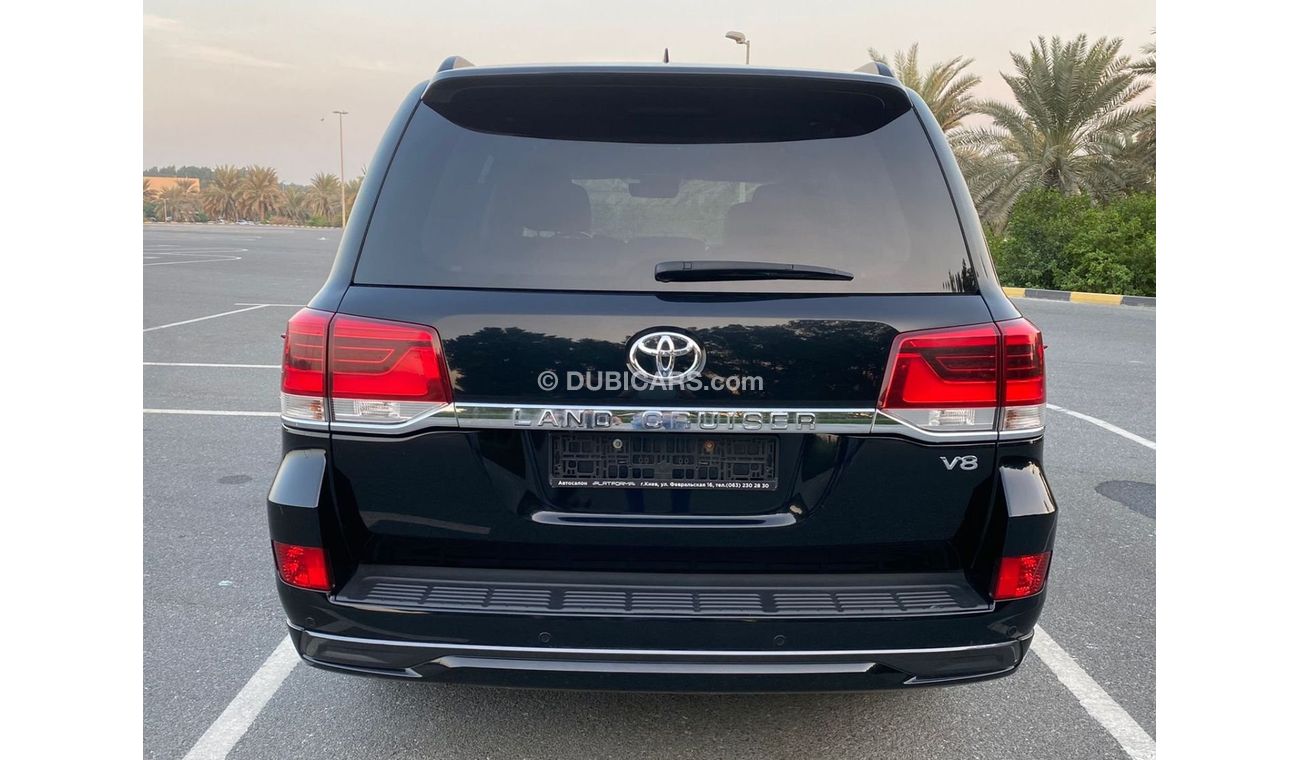 Toyota Land Cruiser Toyota Land Cruiser VXR 2016 V8 5.6L Diesel Orginall Paint - Perfect condition - Full Options